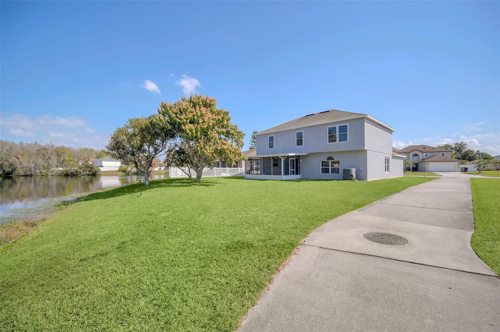 2120 Marisol Loop Property Photo 45