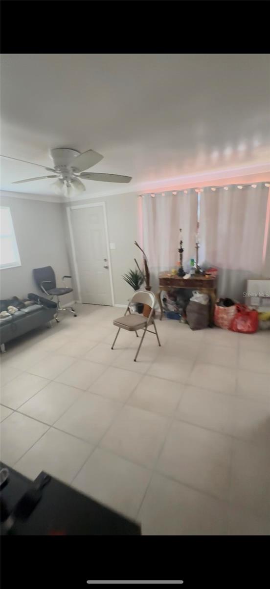 2121 33rd St Property Photo 5