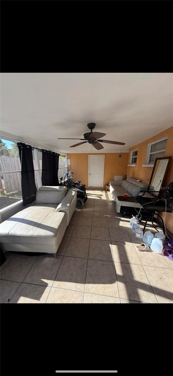 2121 33rd St Property Photo 7