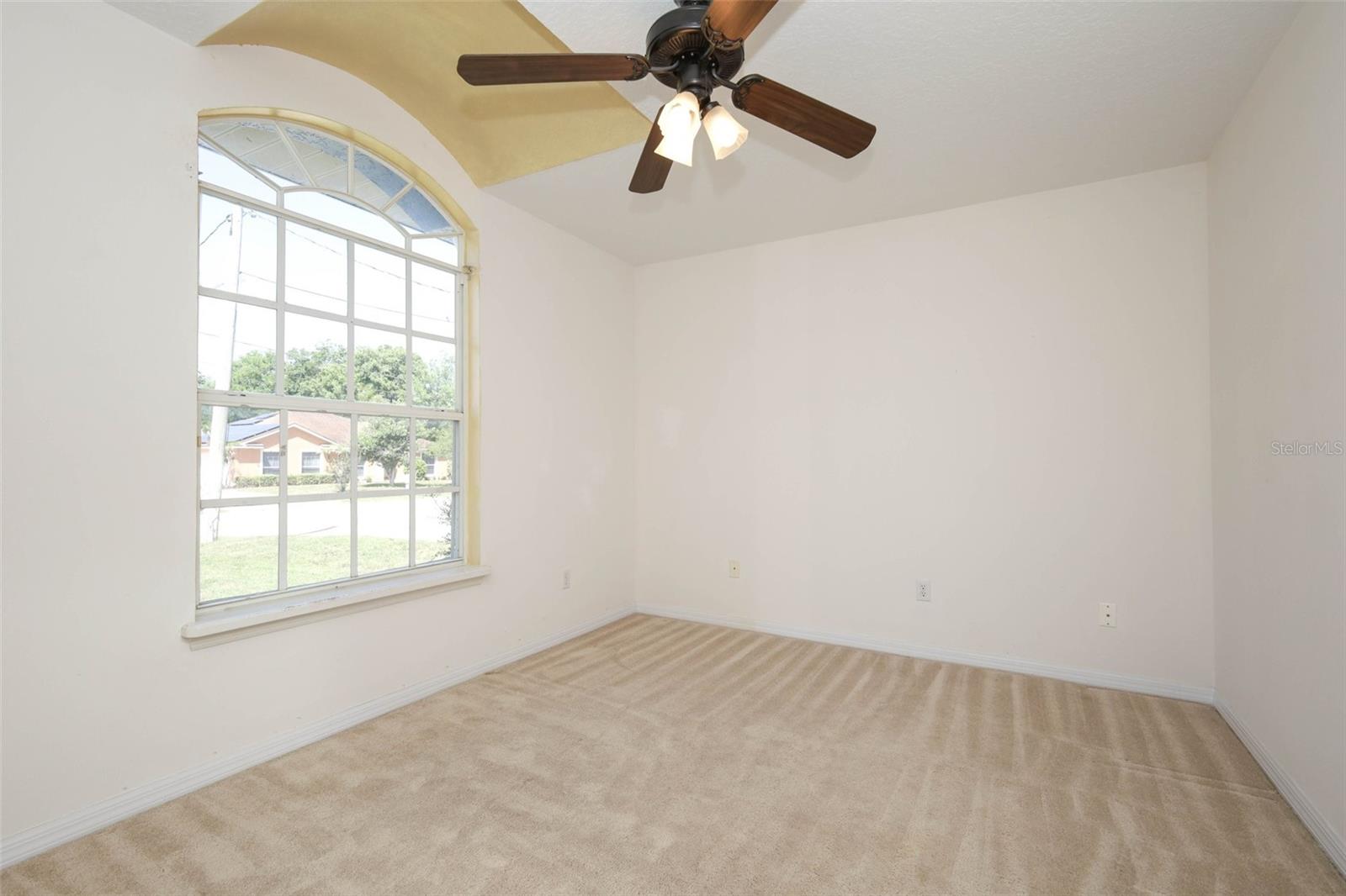 1932 Monterey Dr Property Photo 33