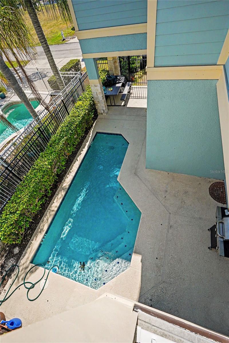 1432 Reunion Blvd Property Photo 4