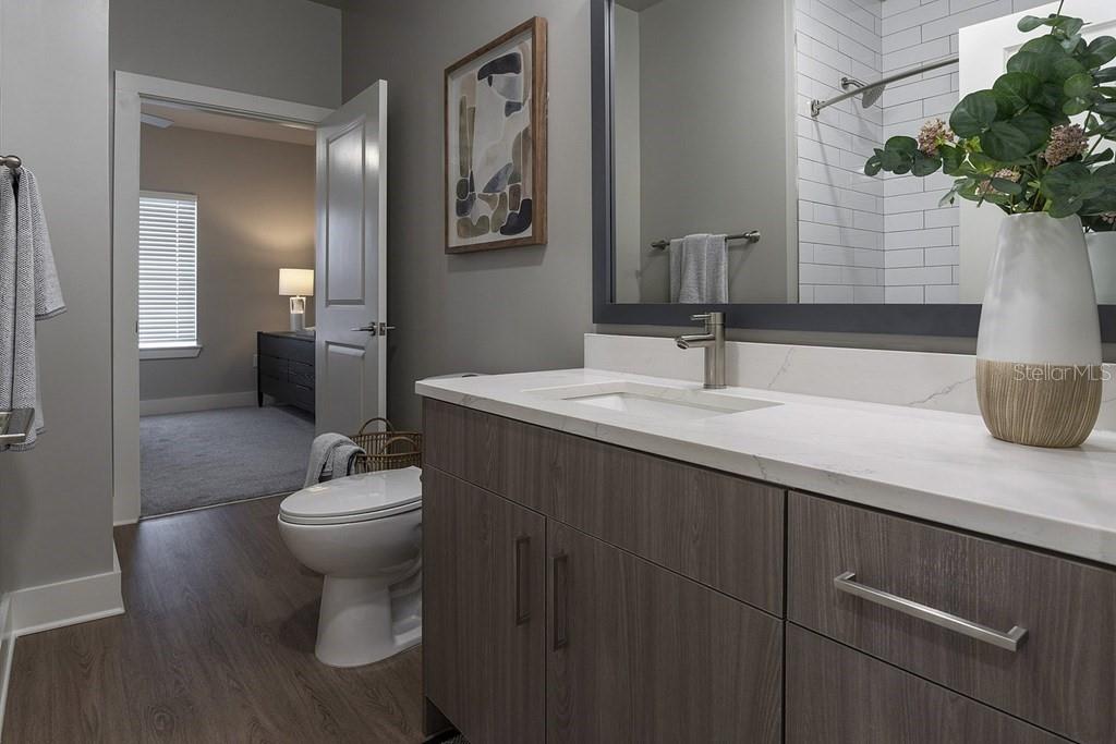 1015 Lake Forest Blvd #a2 Property Photo 25