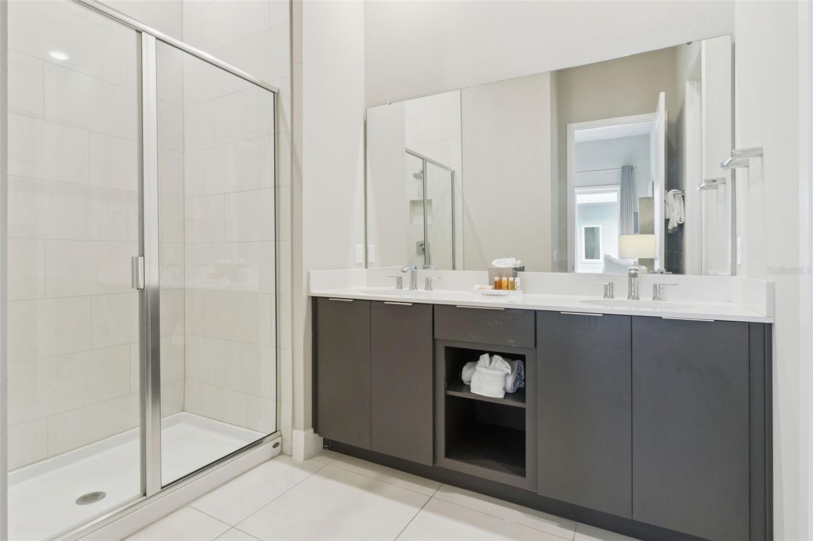 7760 Sandy Ridge Dr #214 Property Photo 34
