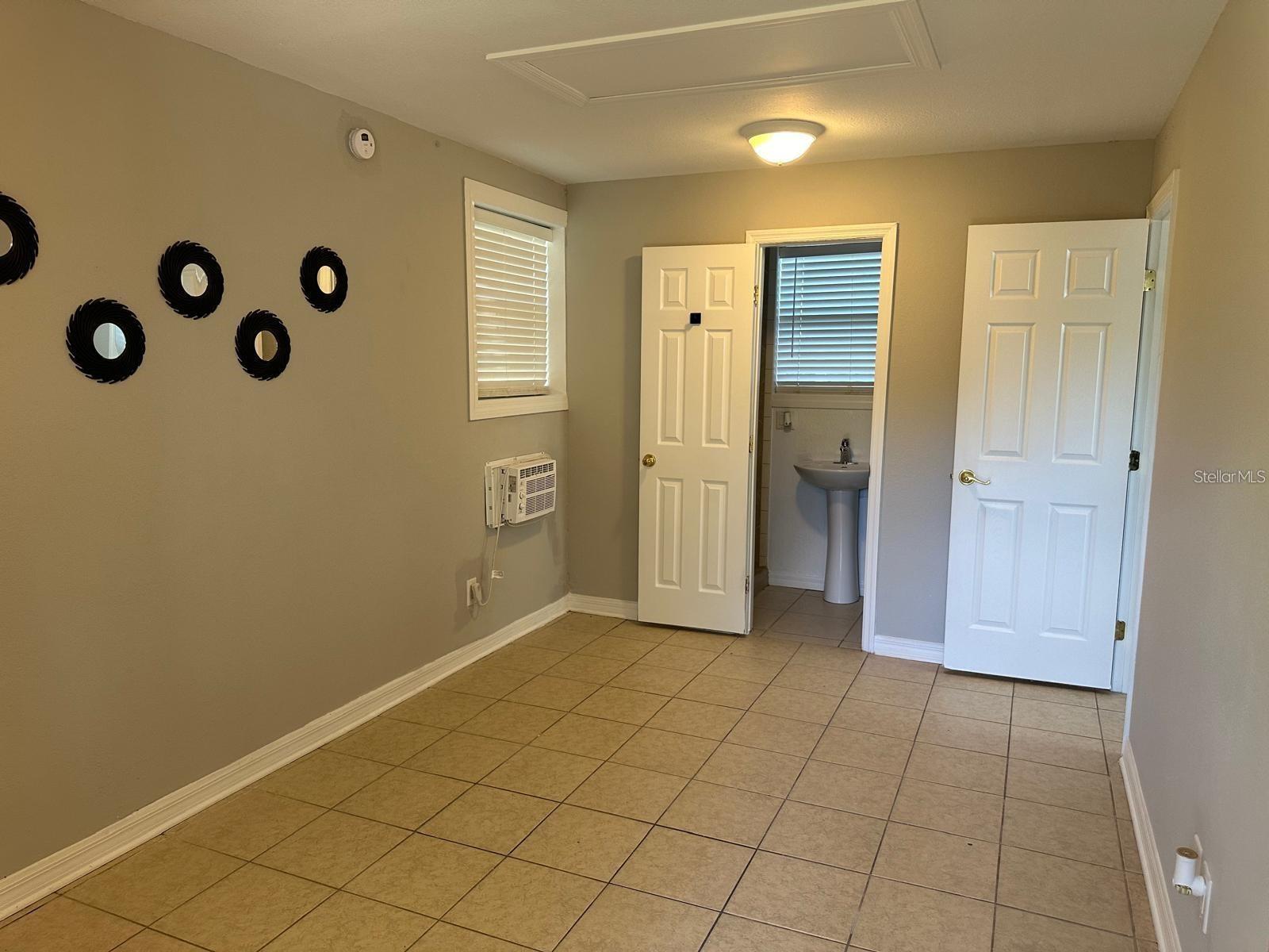 221 N Julia Ave Property Photo 30
