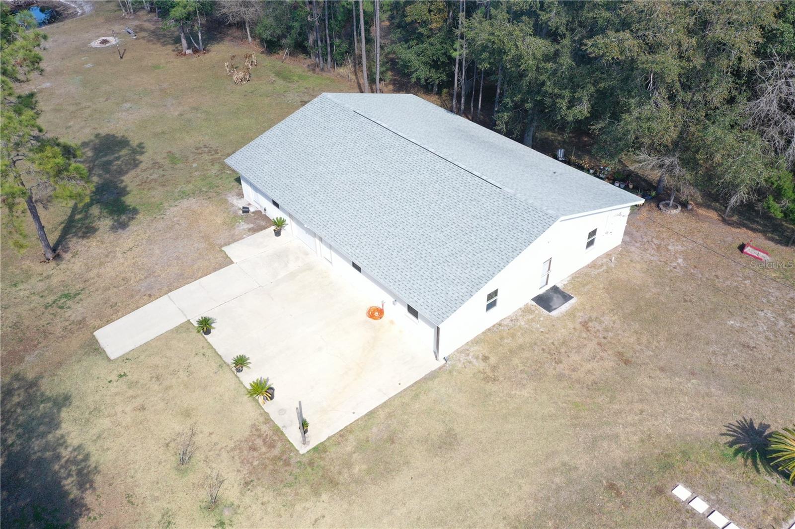 20963 E Colonial Dr Property Photo 3