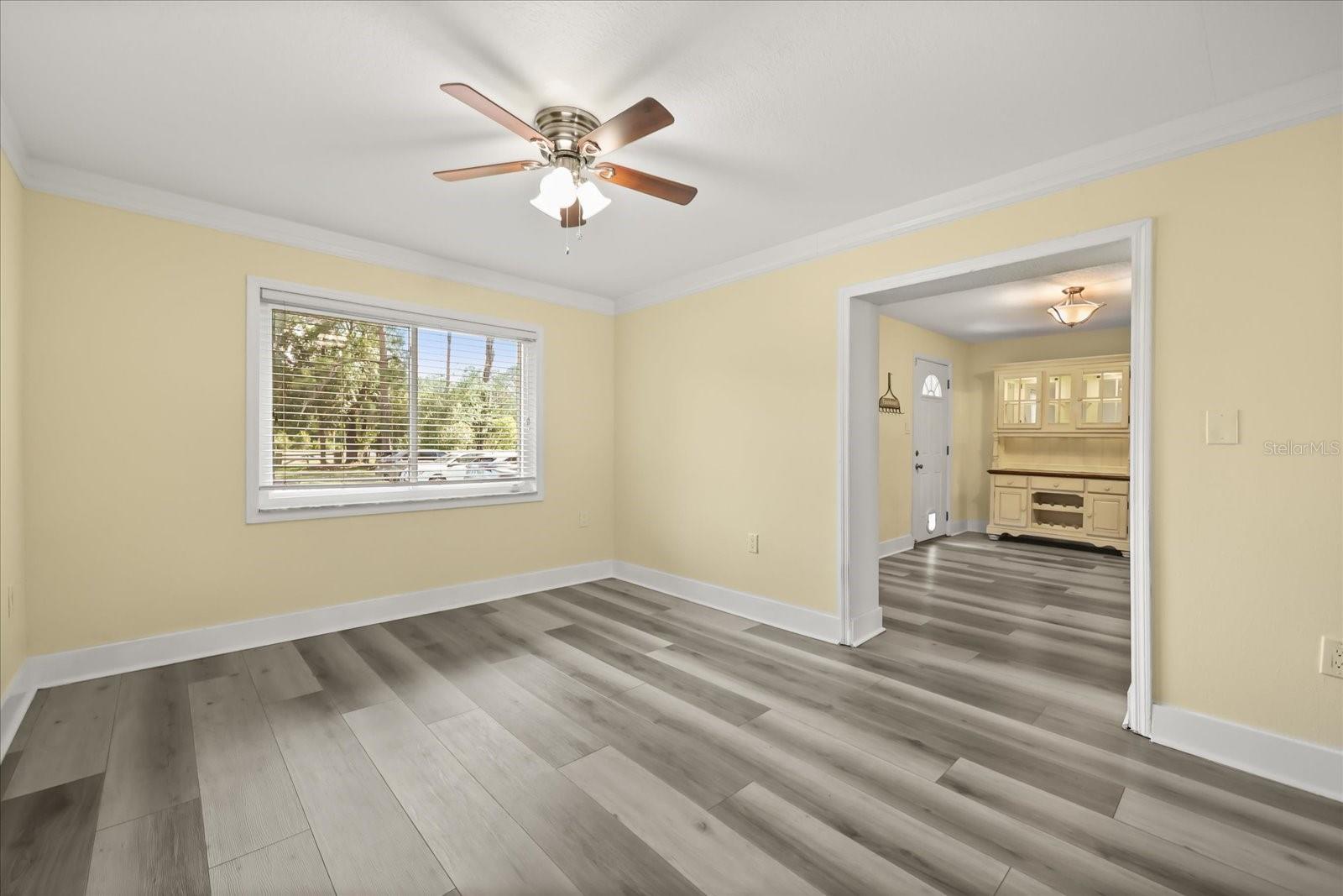 20963 E Colonial Dr Property Photo 13