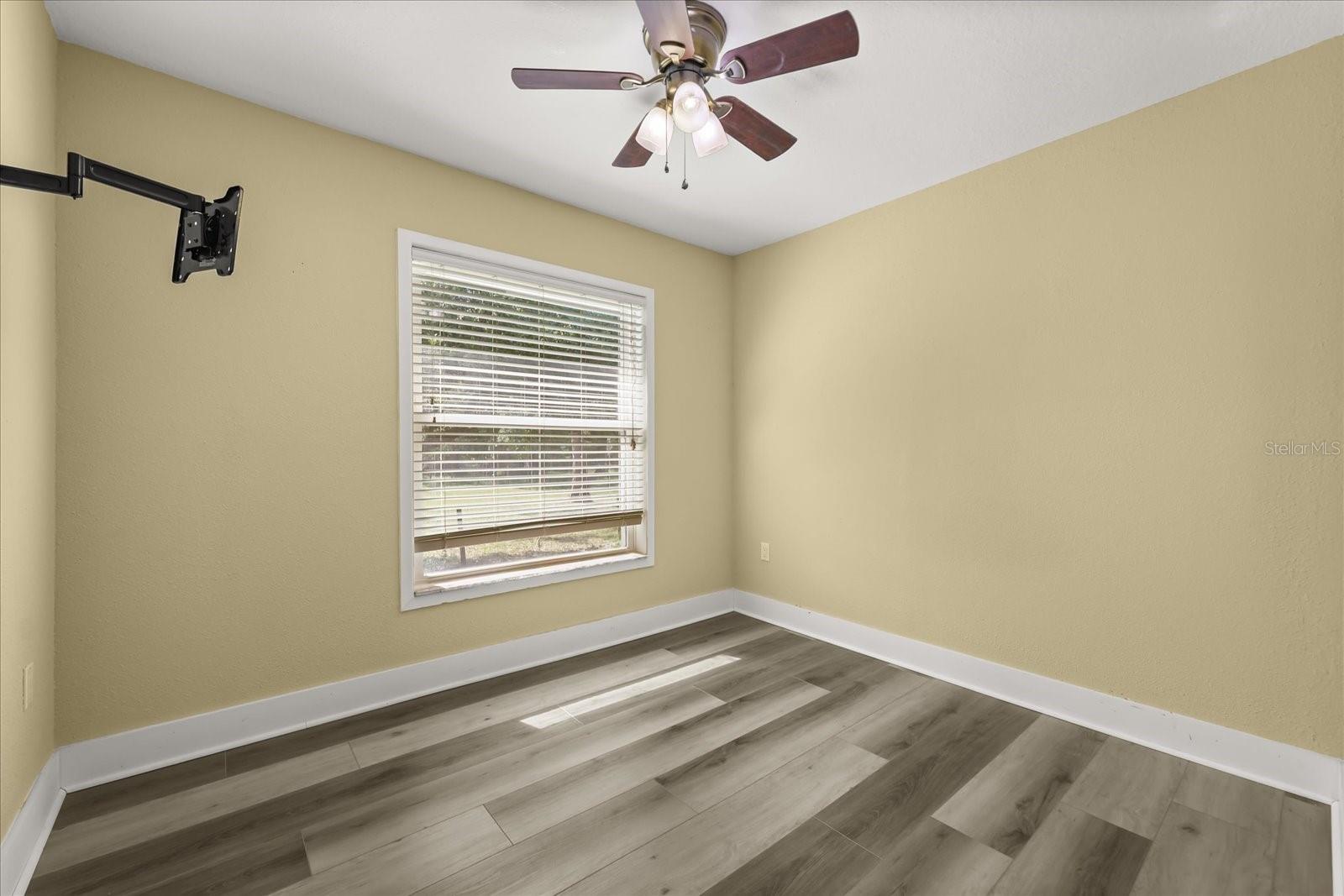 20963 E Colonial Dr Property Photo 25