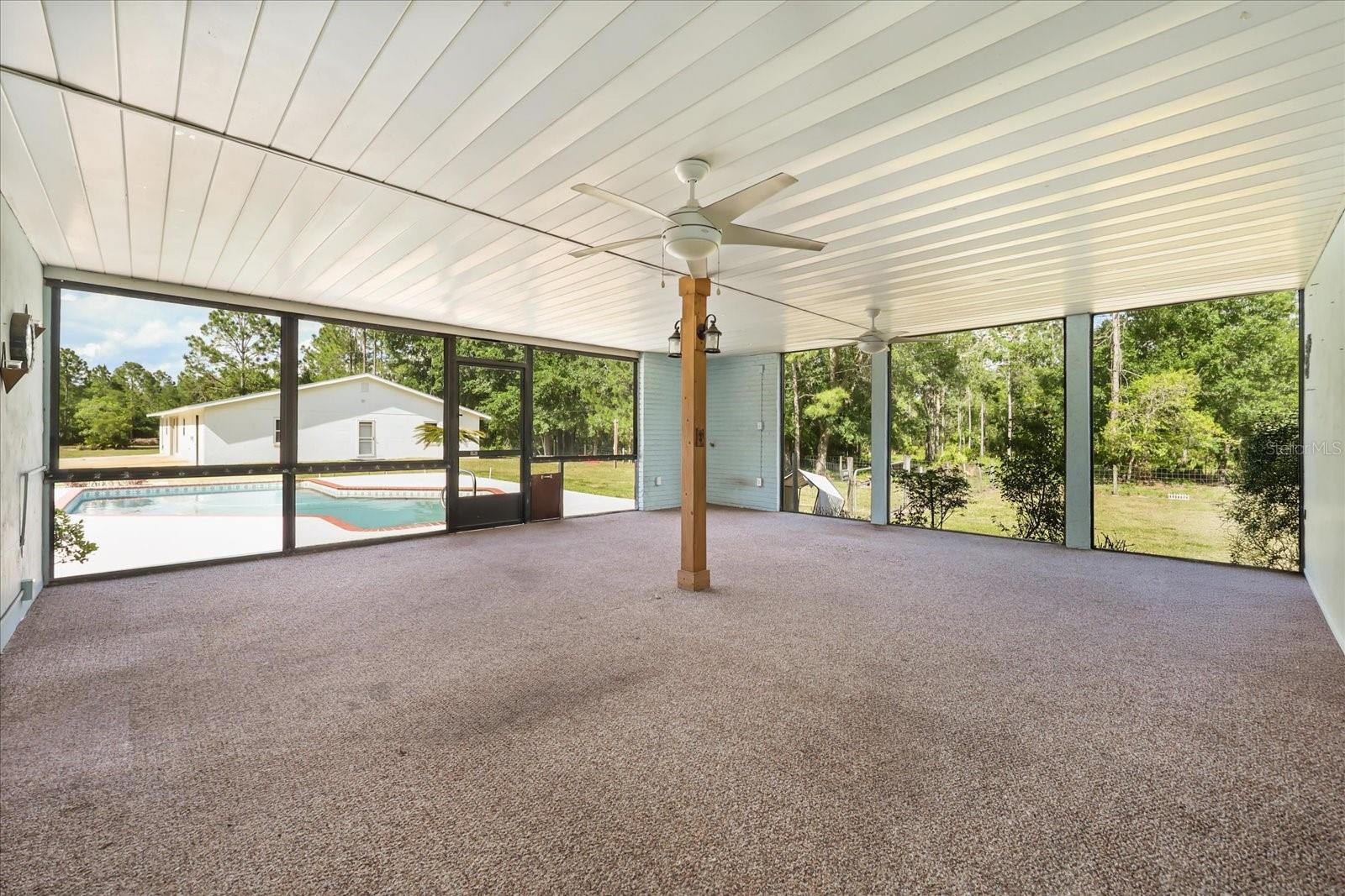 20963 E Colonial Dr Property Photo 32