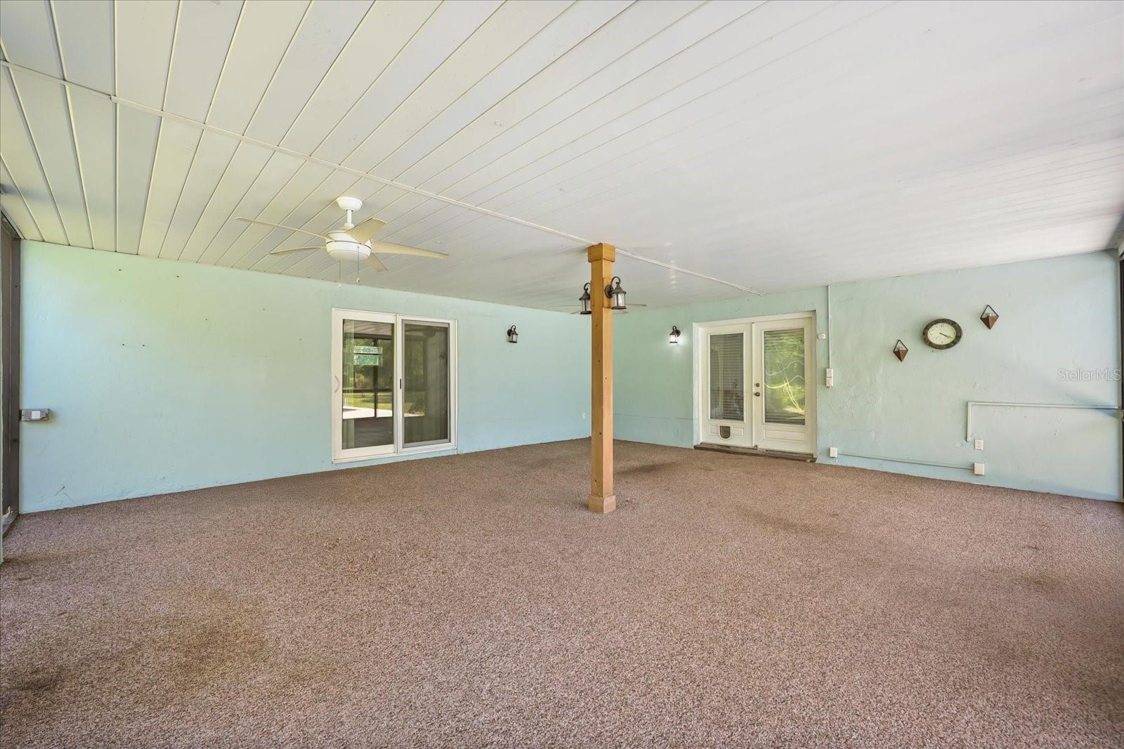 20963 E Colonial Dr Property Photo 33