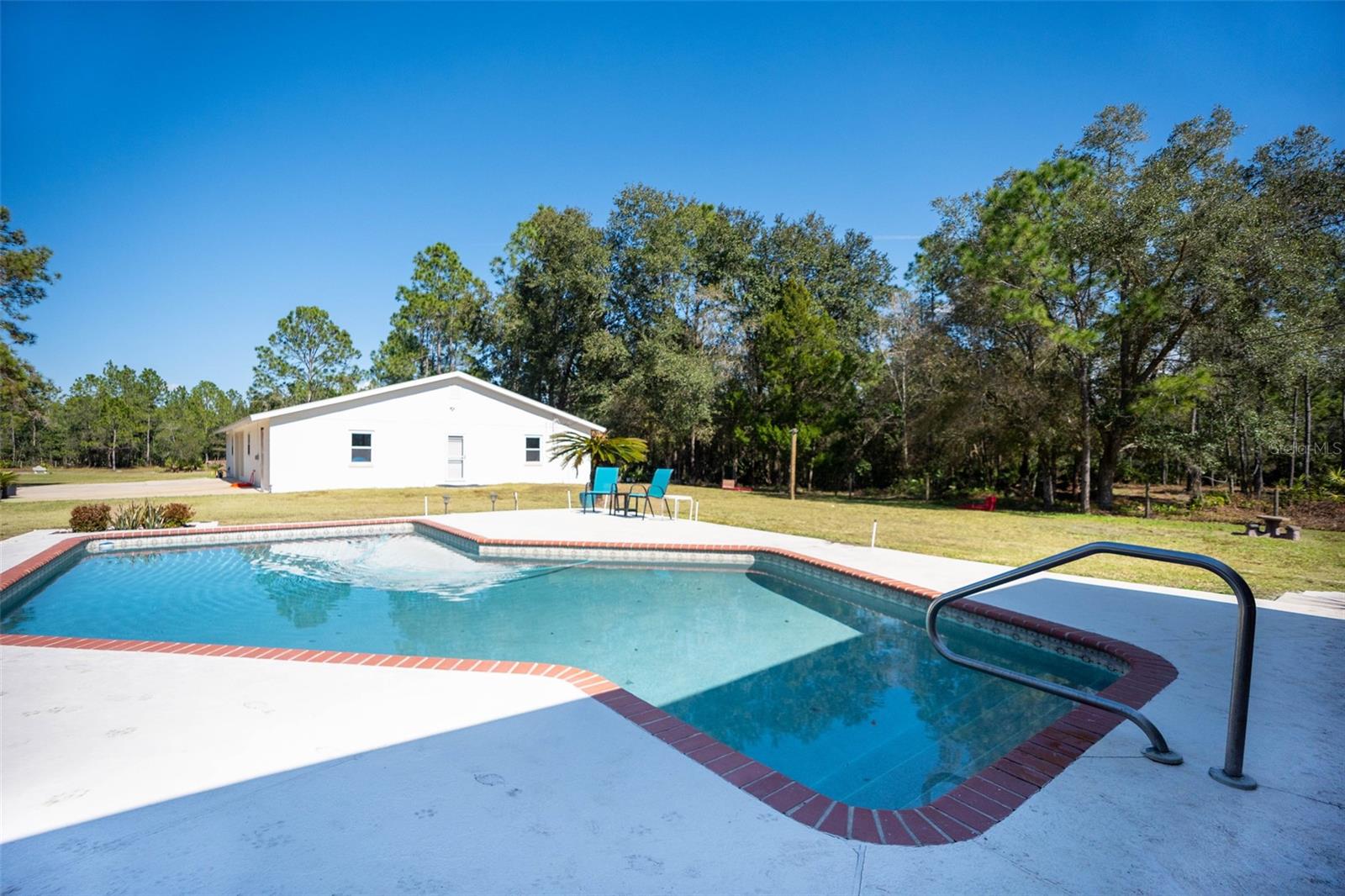 20963 E Colonial Dr Property Photo 35