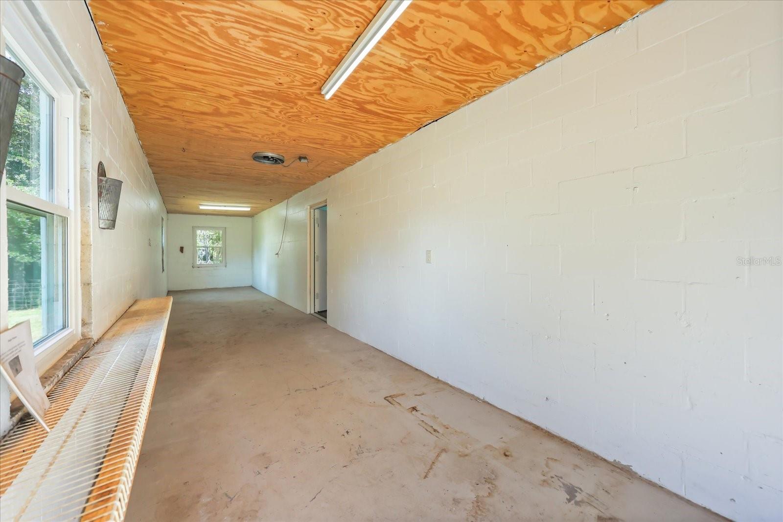20963 E Colonial Dr Property Photo 39