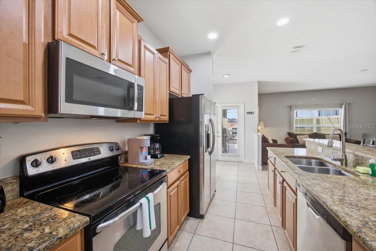 8922 Cuban Palm Rd Property Photo 14