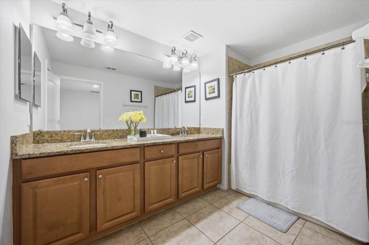 8922 Cuban Palm Rd Property Photo 20