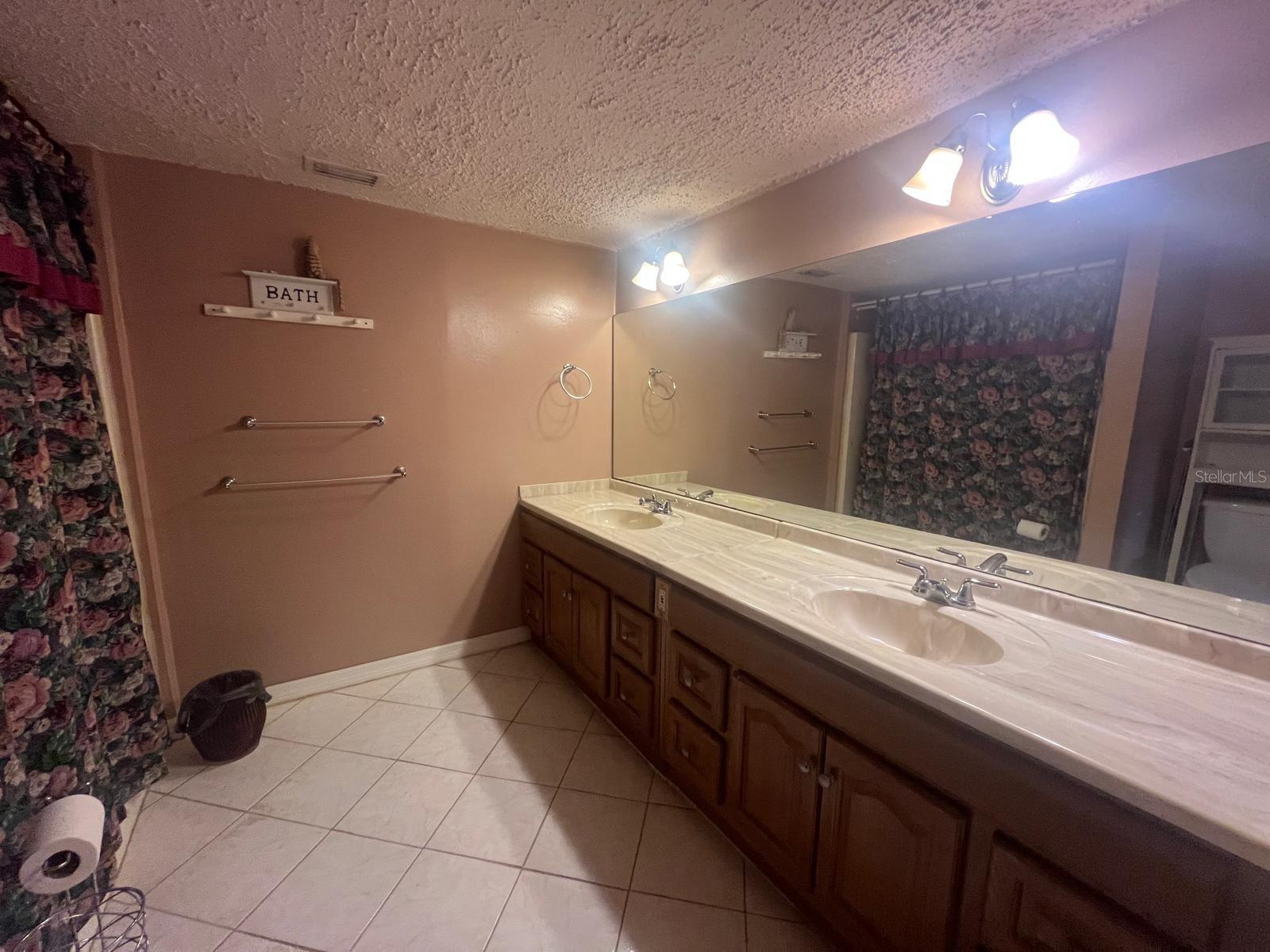 3111 Villa Dr Property Photo 10