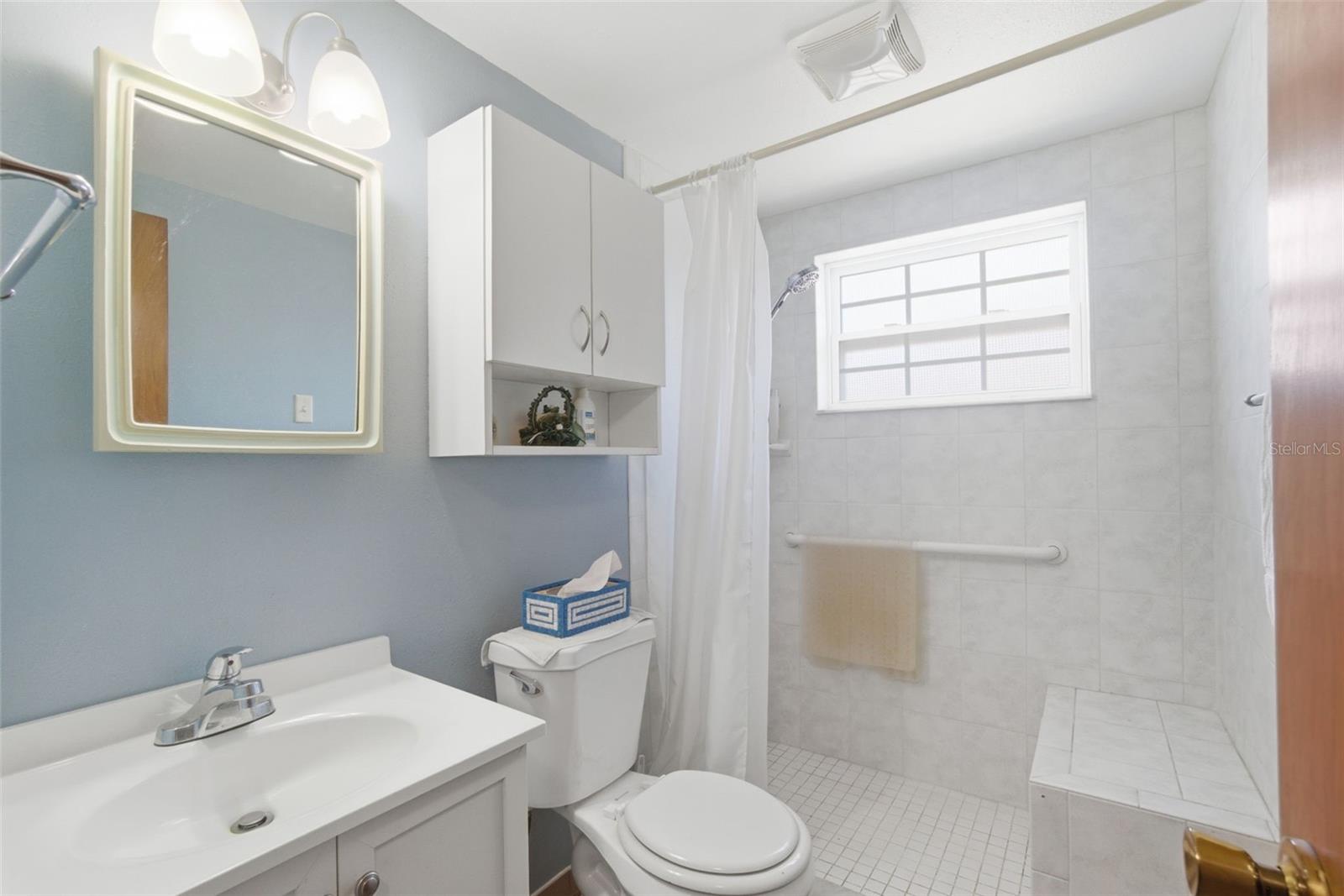 481 Kentia Rd Property Photo 16