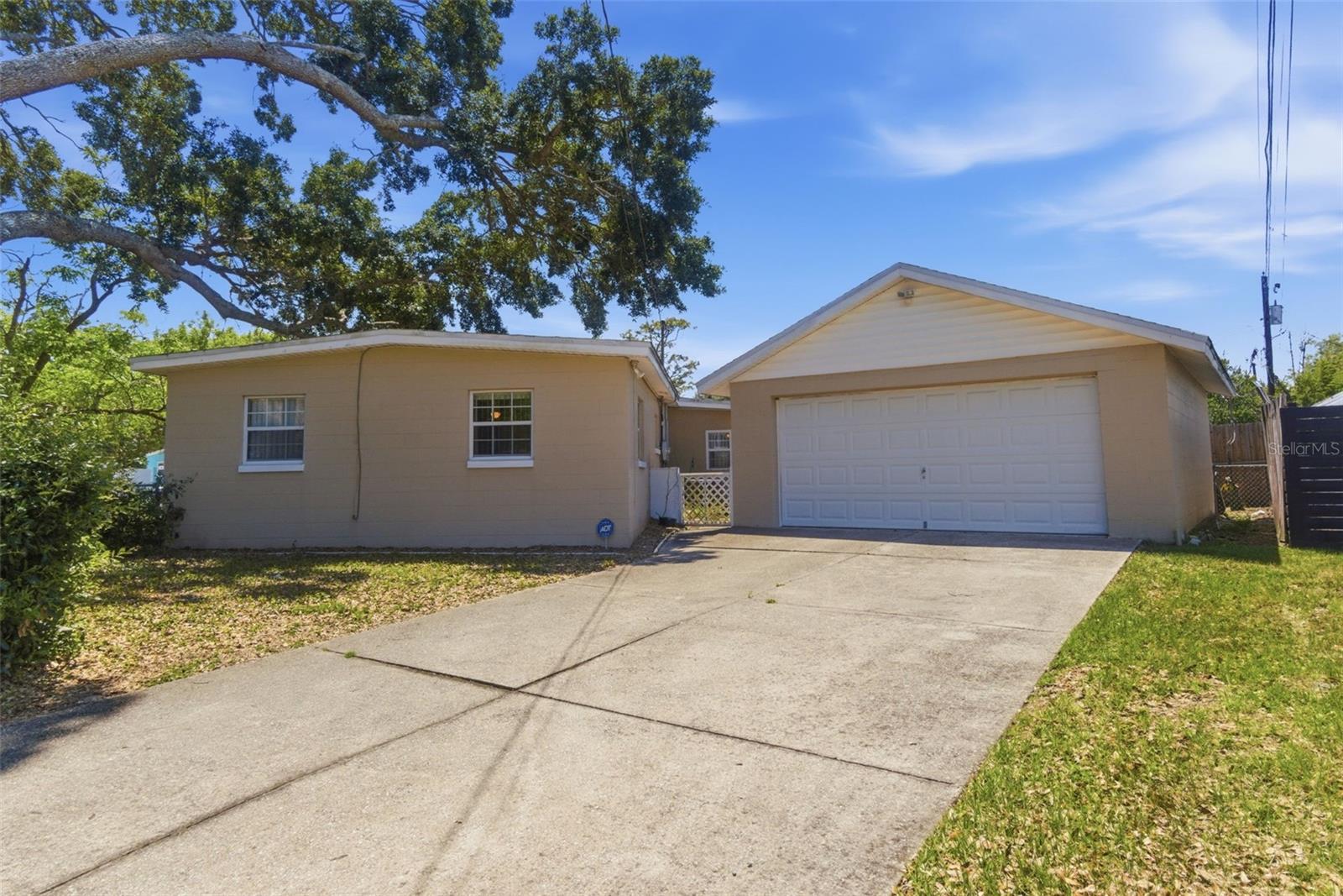 481 Kentia Rd Property Photo 27