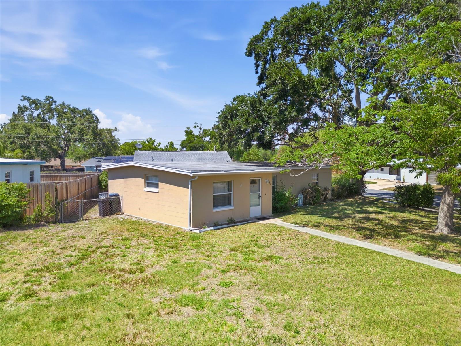 481 Kentia Rd Property Photo 30