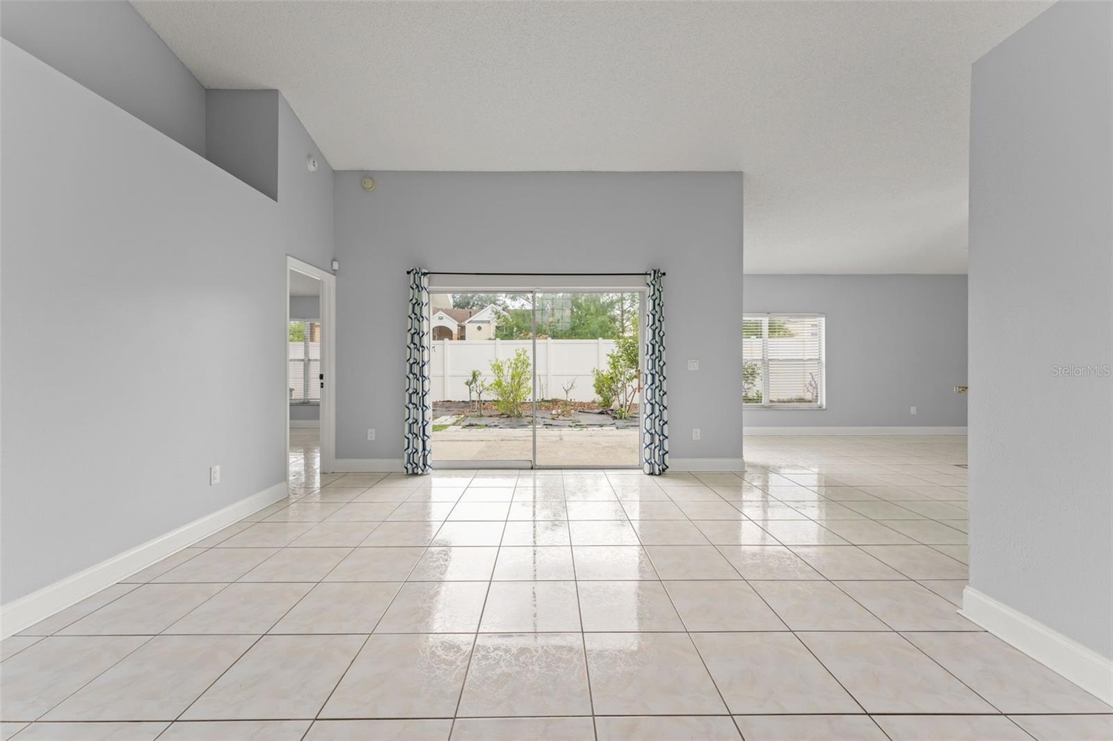 632 Herons Nest Ct Property Photo 6