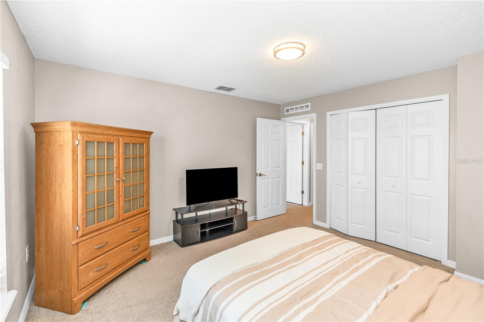 1874 Corner Meadow Cir Property Photo 16
