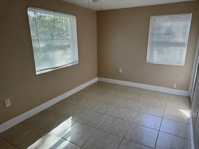 2847 W Harwood St Property Photo 7