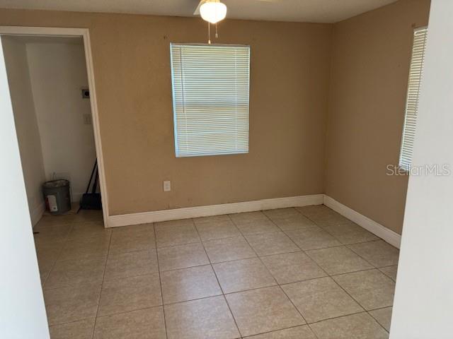 2847 W Harwood St Property Photo 10