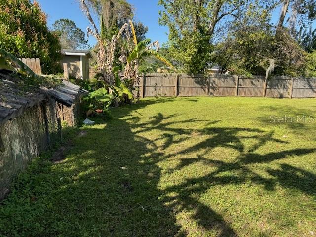 2847 W Harwood St Property Photo 16