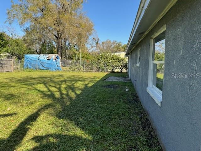 2847 W Harwood St Property Photo 17