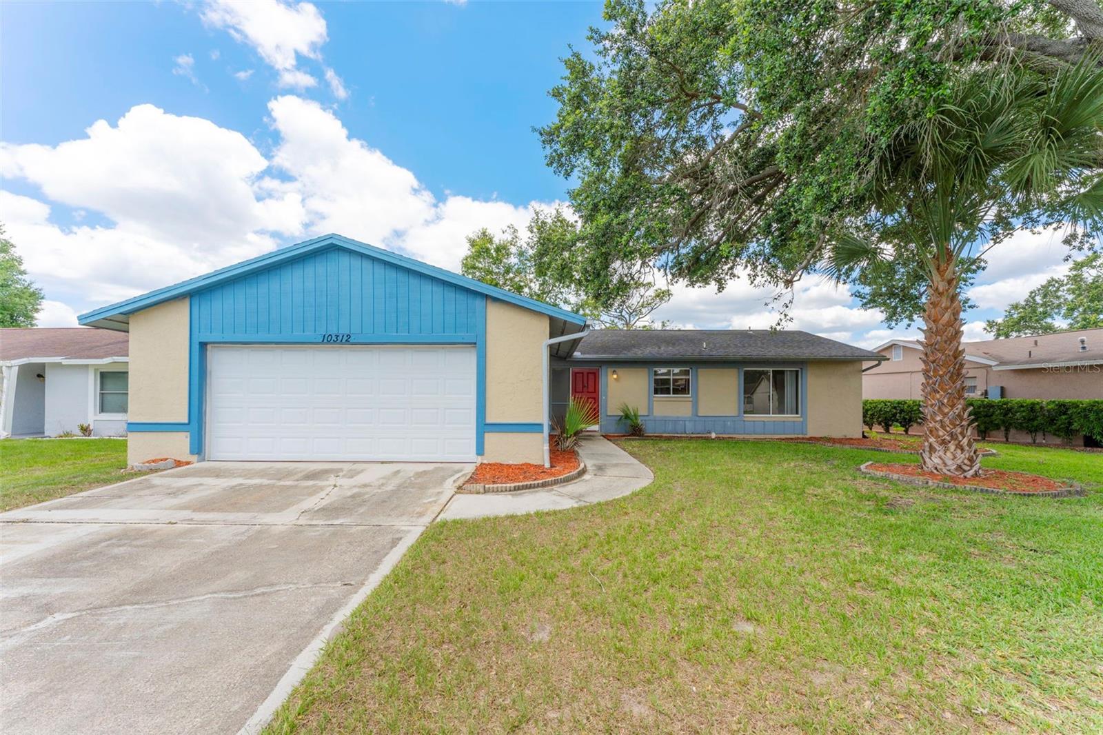 10312 Lazy Lake Dr Property Photo 1