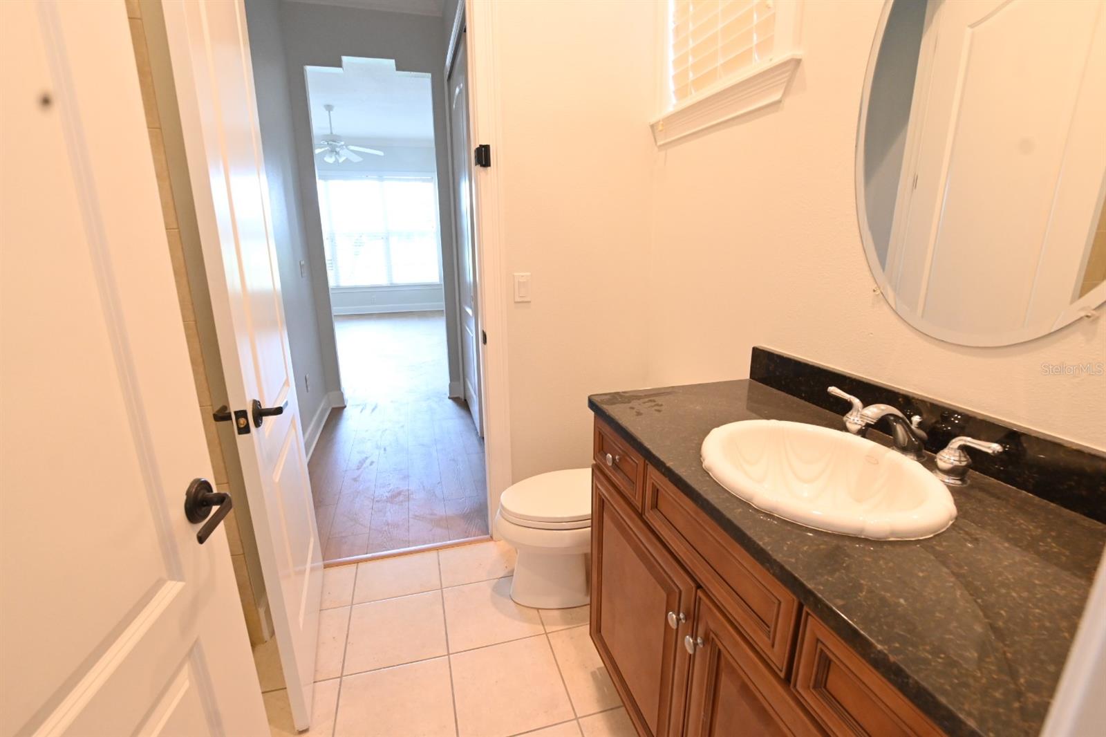 8122 Whitford Ct Property Photo 9