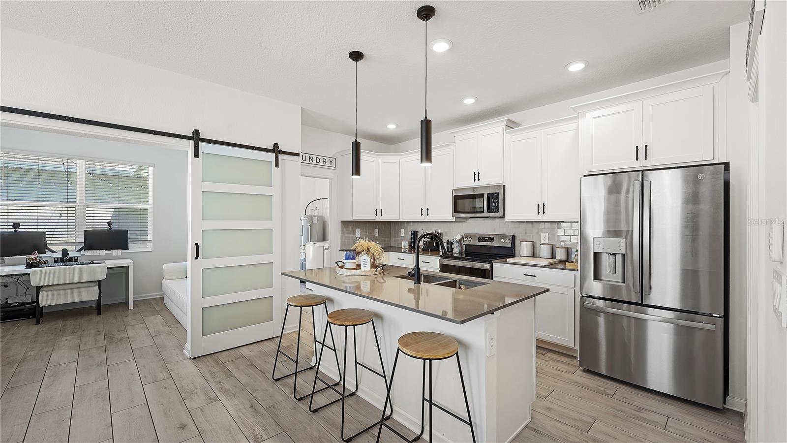 6405 Sprucepine Ln Property Photo 13