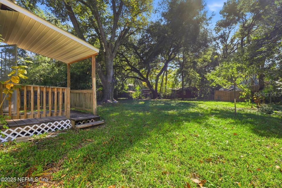 3428 Glen St Property Photo 23