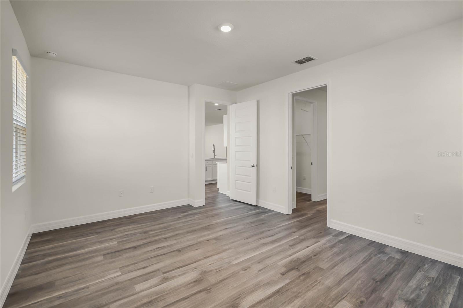 1757 Hummingbird Rd Property Photo 14
