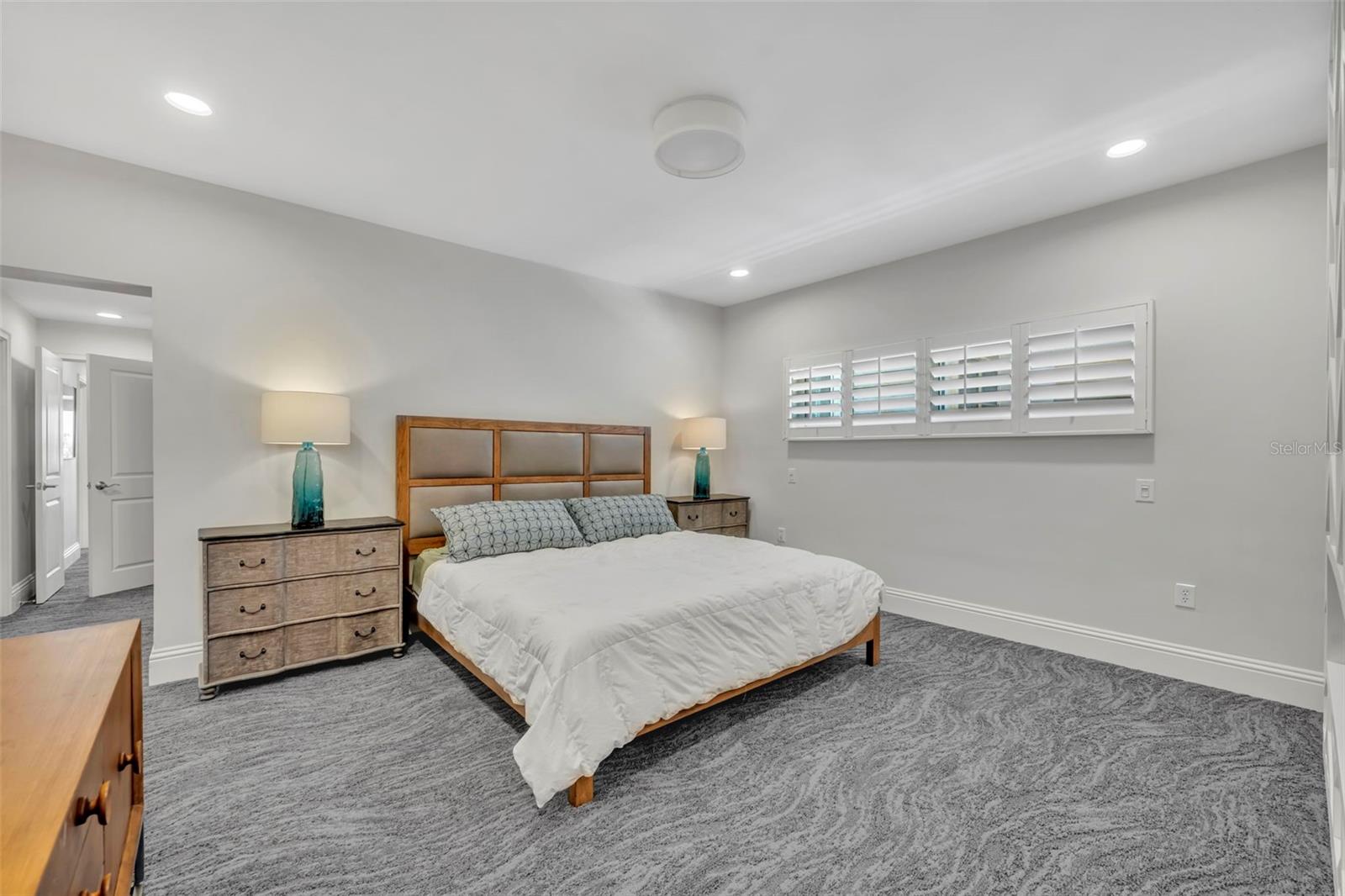 311 E Morse Blvd #1-3 Property Photo 17