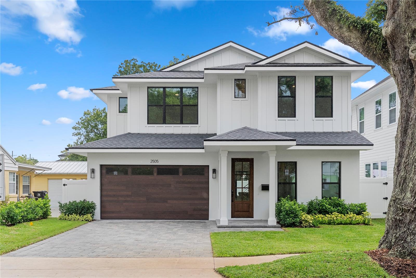 O6406381 Property Photo 1