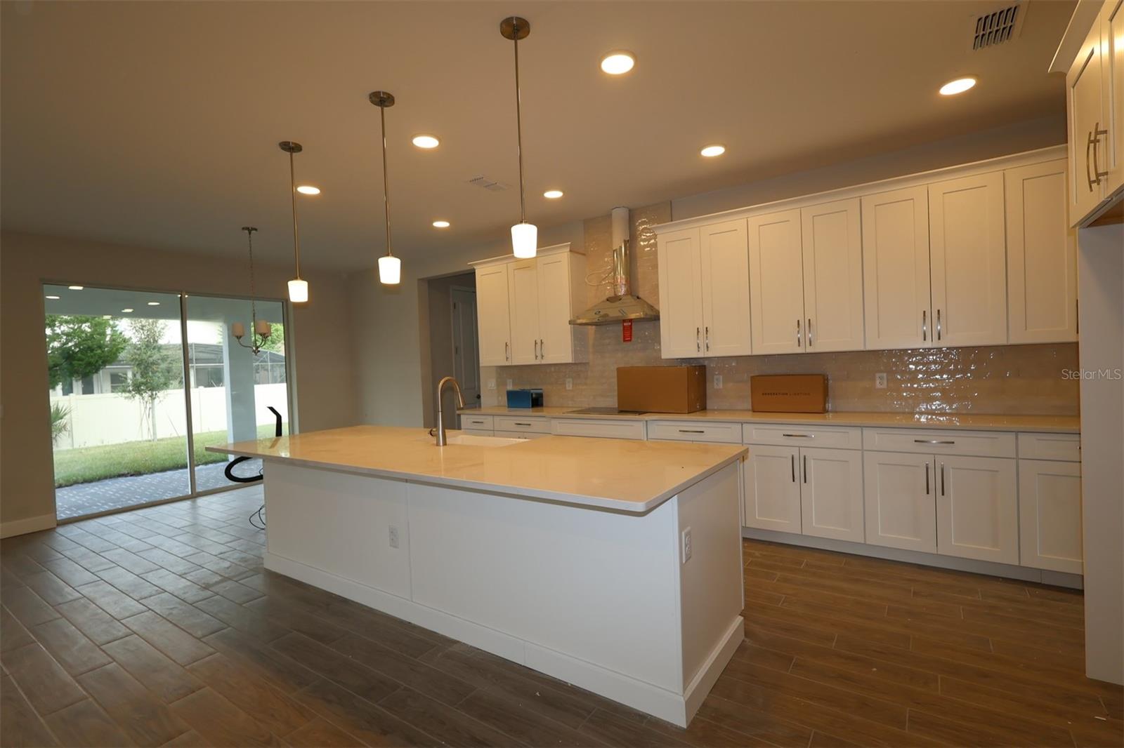 2568 Hawks Overlook Property Photo 4