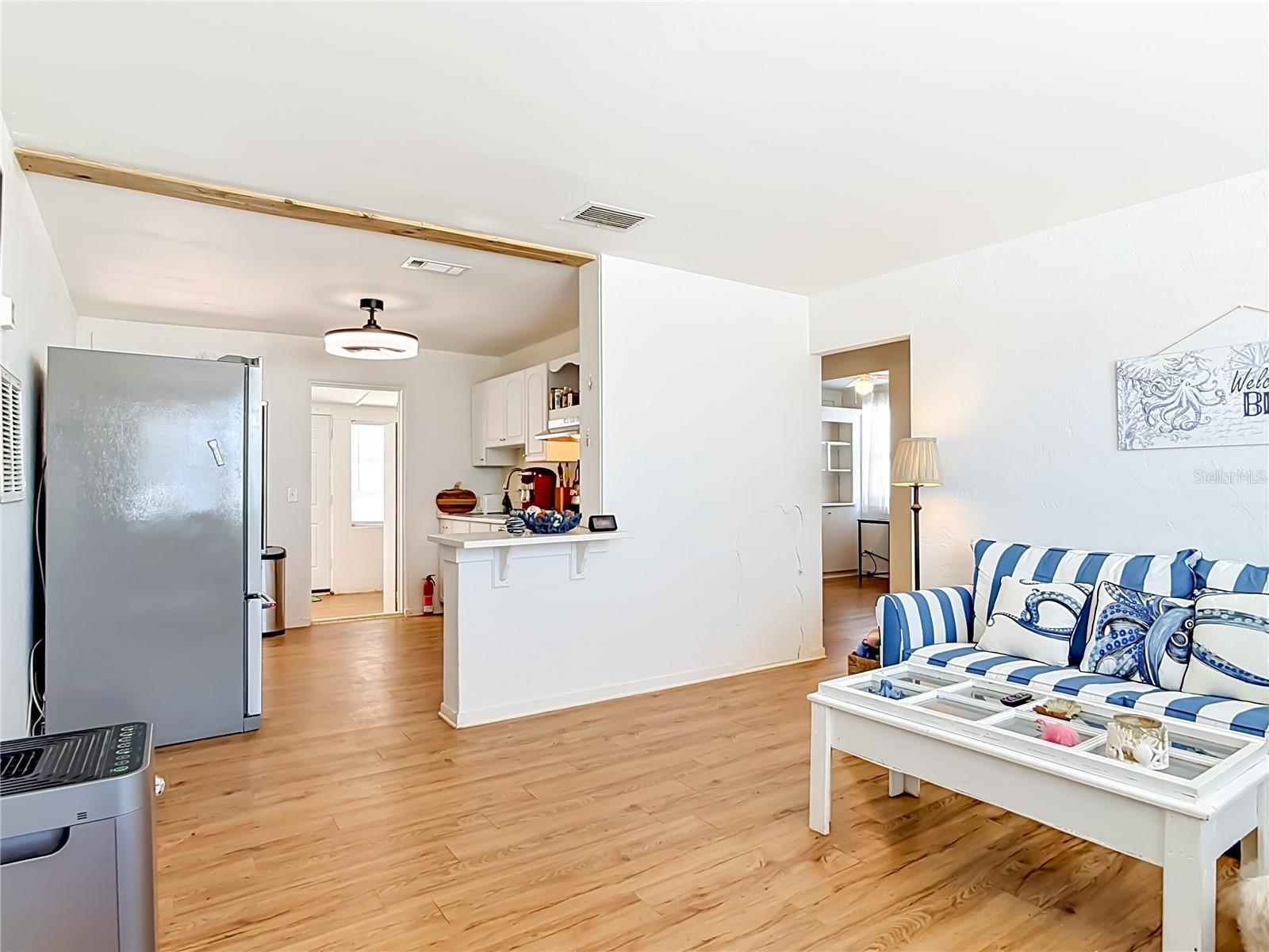 27 Alamanda Dr Property Photo 4