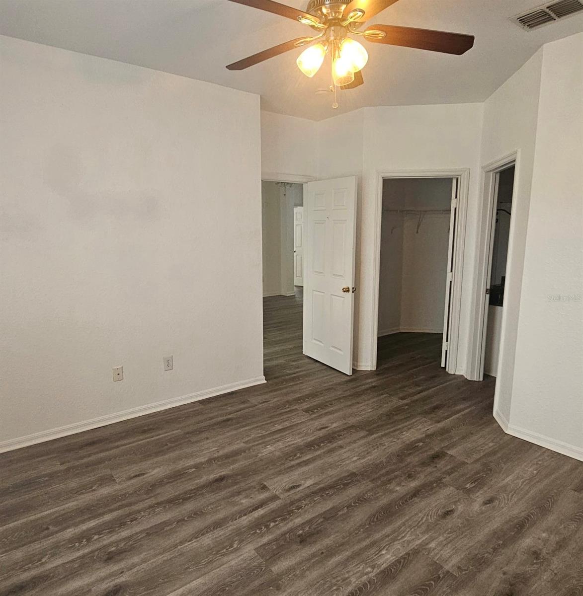 3599 Conroy Rd #934 Property Photo 5