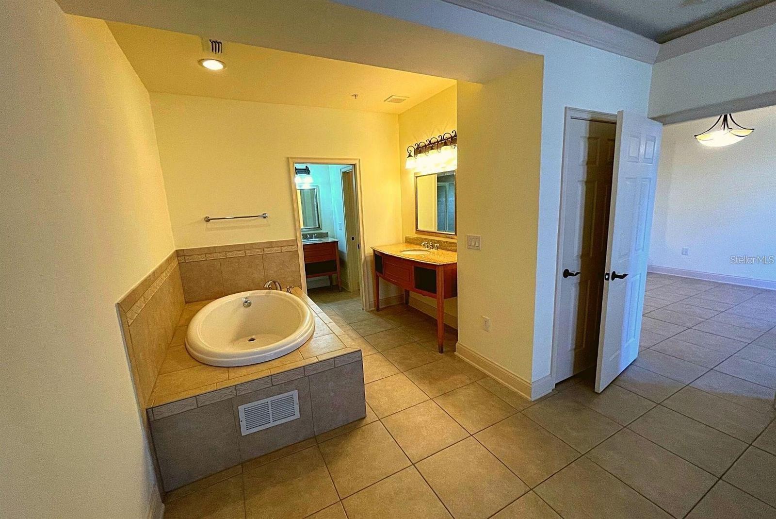2846 Bella Vista Dr Property Photo 6
