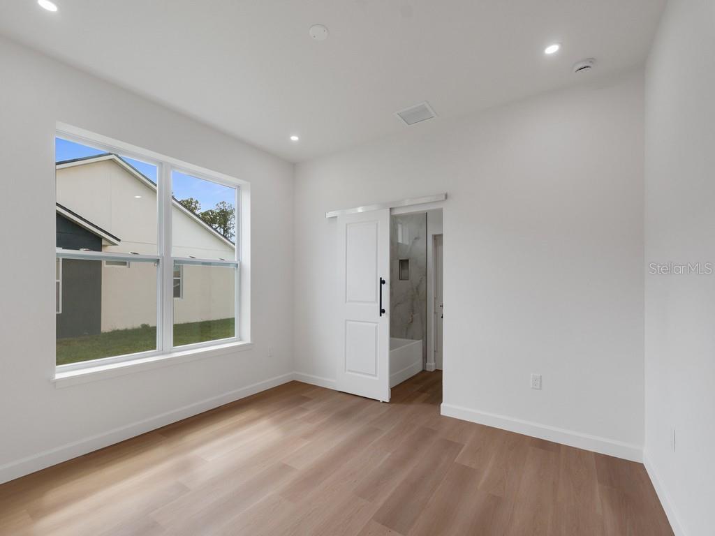 2602 De Groodt Rd Sw Property Photo 16