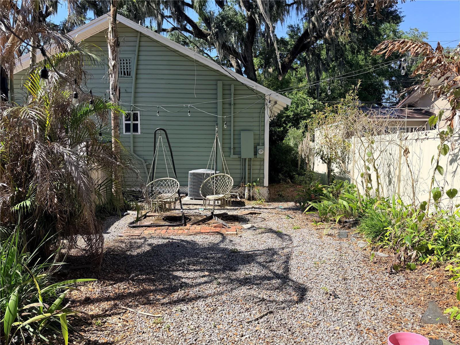 1004 Palmer St Property Photo 8