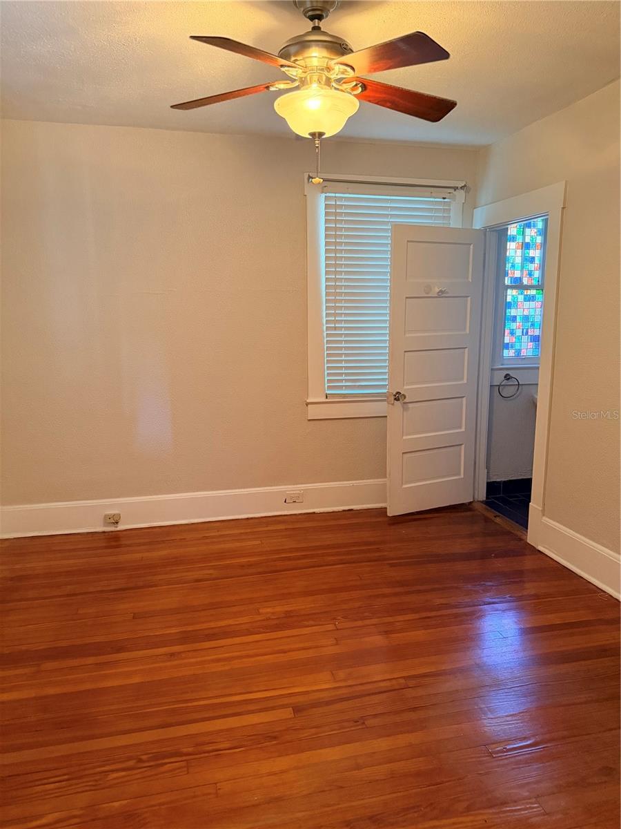 1004 Palmer St Property Photo 11