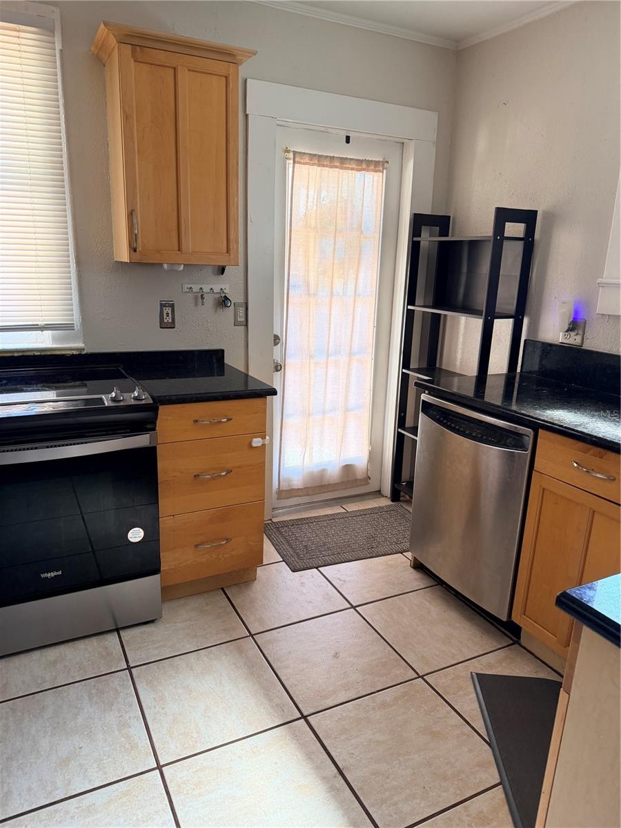 1004 Palmer St Property Photo 22