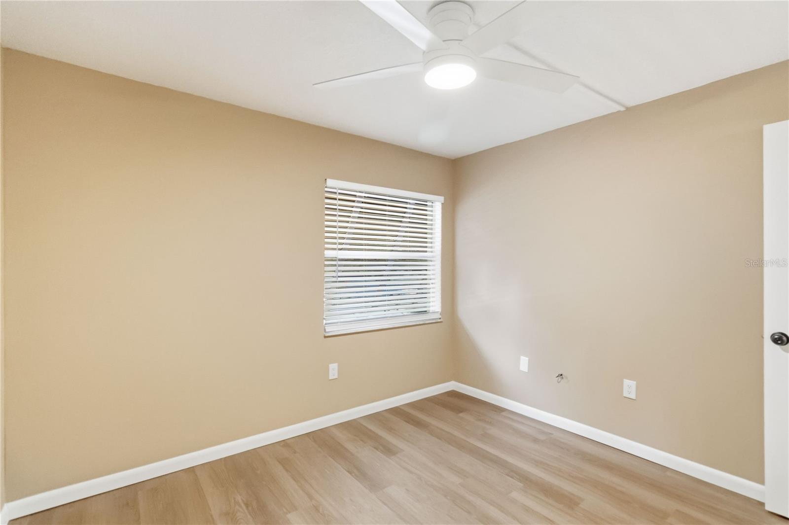 164 Perimeter Dr #4a Property Photo 11
