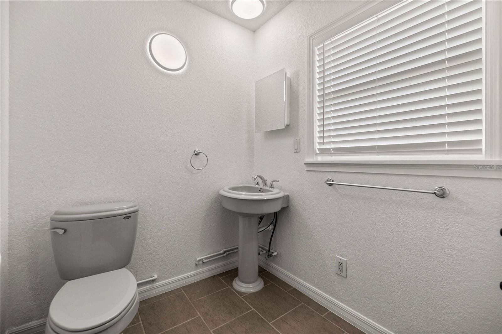 46 Magnolia Ave Property Photo 30