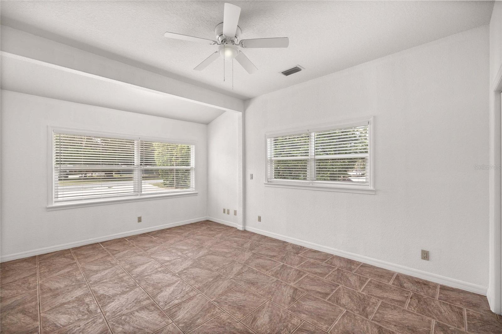 46 Magnolia Ave Property Photo 31