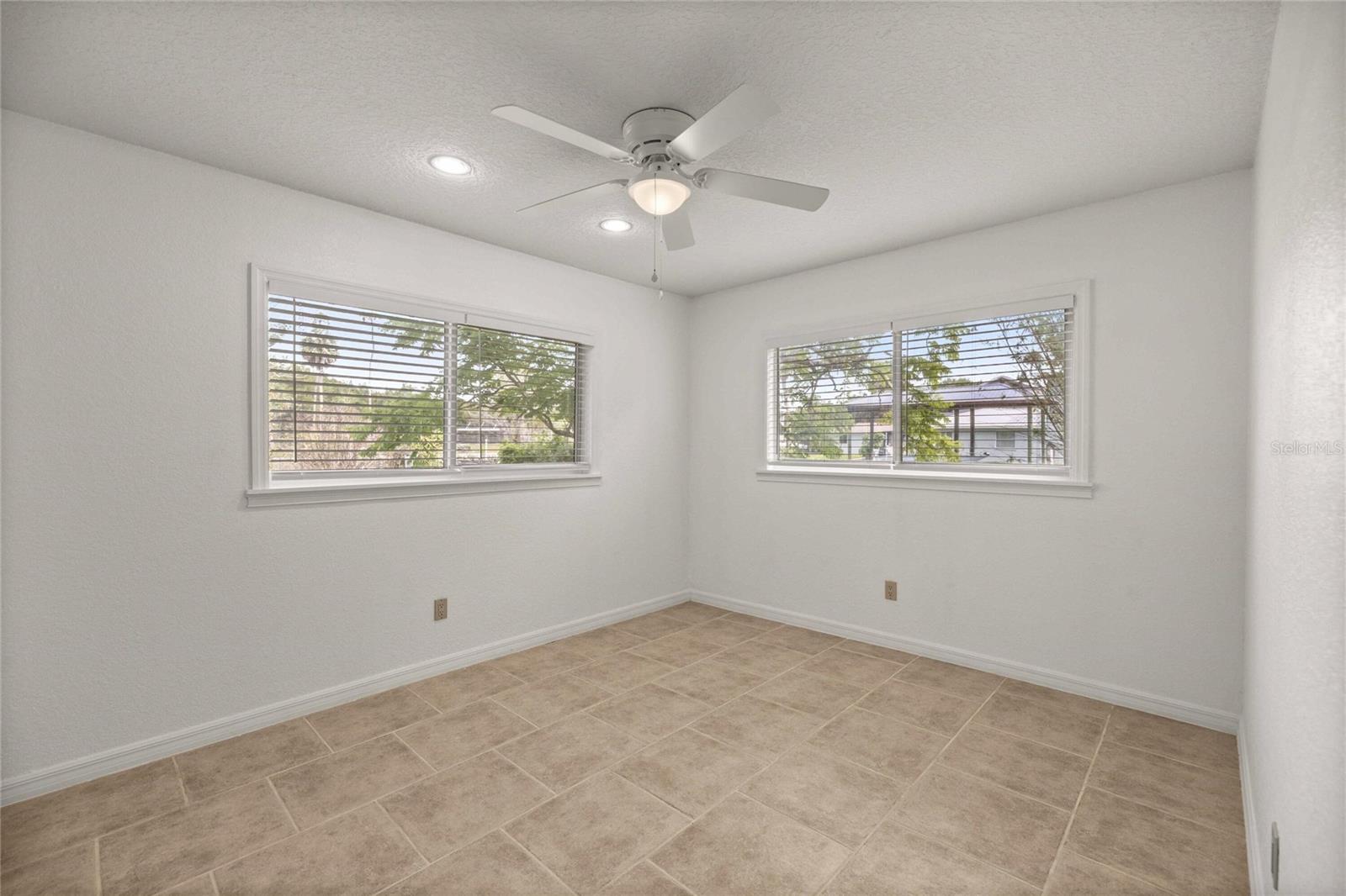 46 Magnolia Ave Property Photo 36