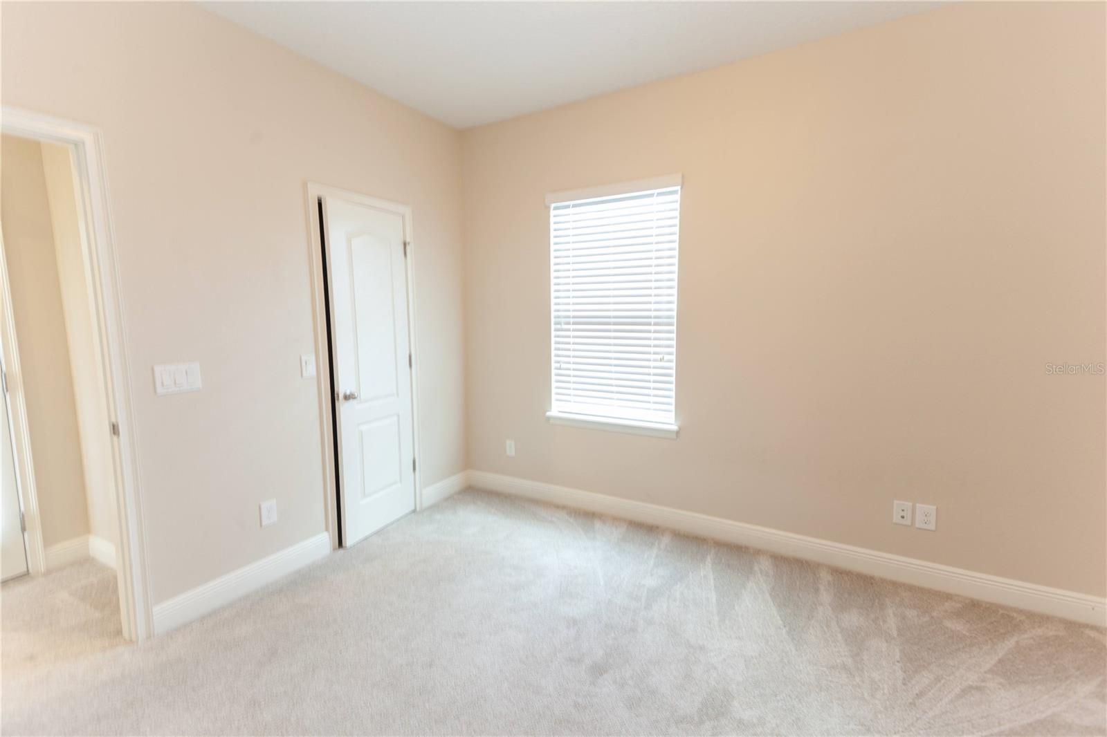 8202 Bellow St Property Photo 30