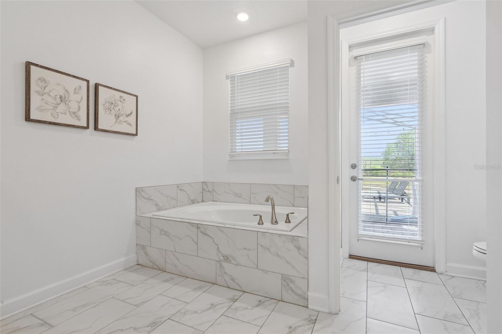 2876 Simile St Property Photo 24