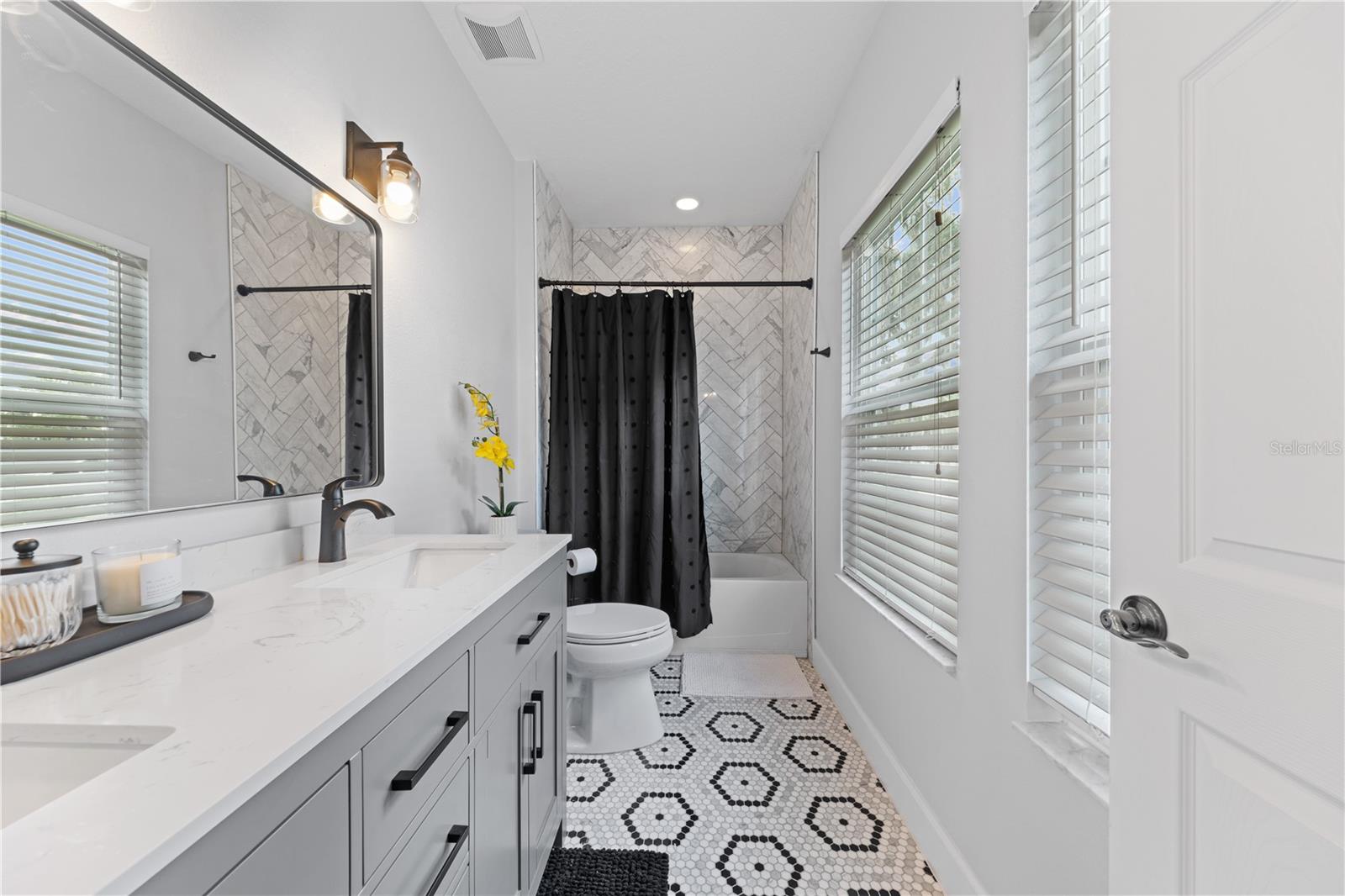 16948 Deer Island Property Photo 40