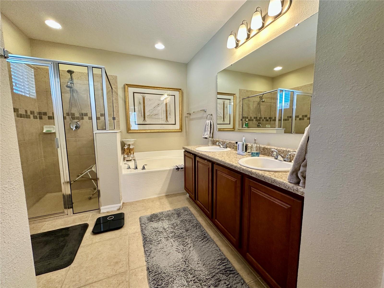 2115 Waseca Ln Property Photo 17